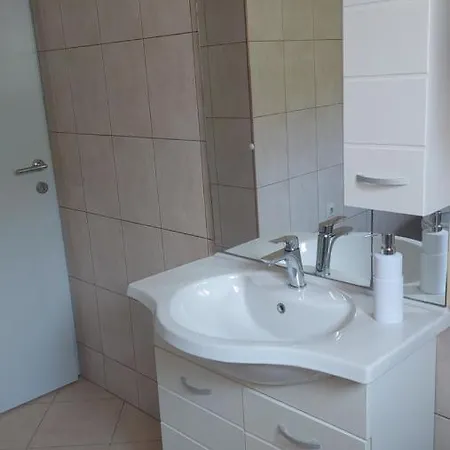 Sobe Vasilic Jurandvor