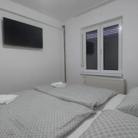 ゲストハウス Sobe Vasilic Jurandvor